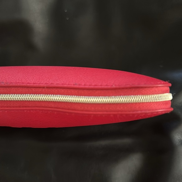 Dior Cosmetic Bag- Red - Picture 6 of 9